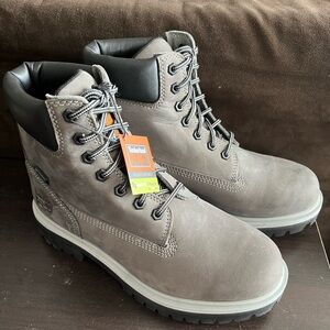 NWB Timberland Pro, soft toe, waterproof, non-slip work boots. Gray Size 8 men’s